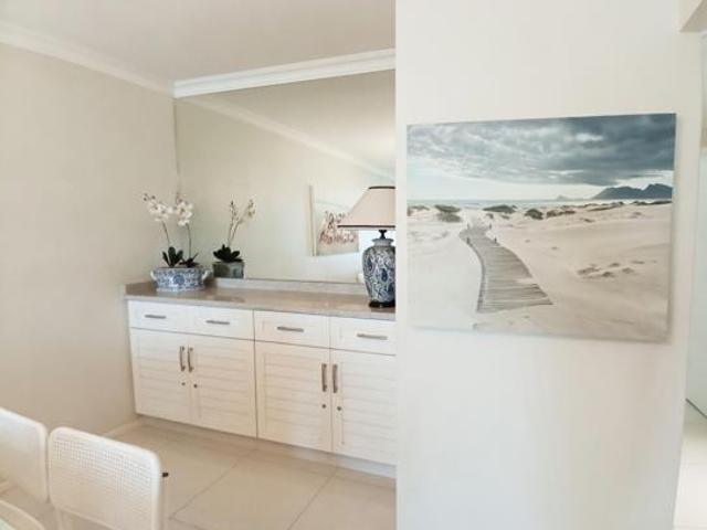 3 Bedroom Apartment in Umdloti Beach
