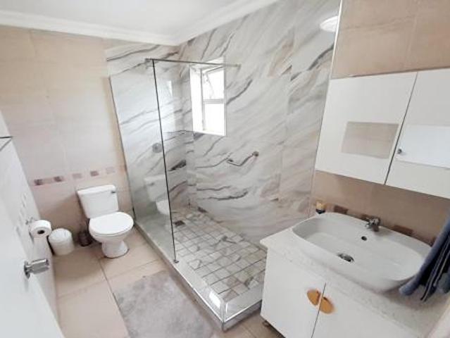 3 Bedroom Apartment in Umdloti Beach