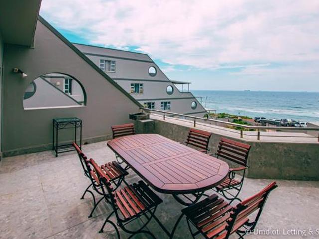 3 Bedroom Apartment in Umdloti Beach