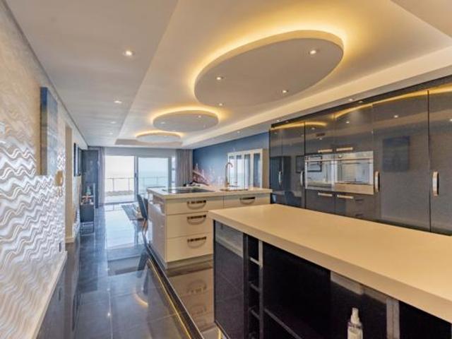 3 Bedroom Apartment in Umdloti Beach