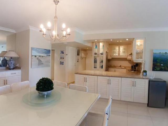 3 Bedroom Apartment in Umdloti Beach