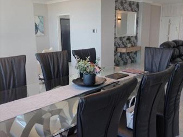 3 Bedroom Apartment in Umhlanga Ridge