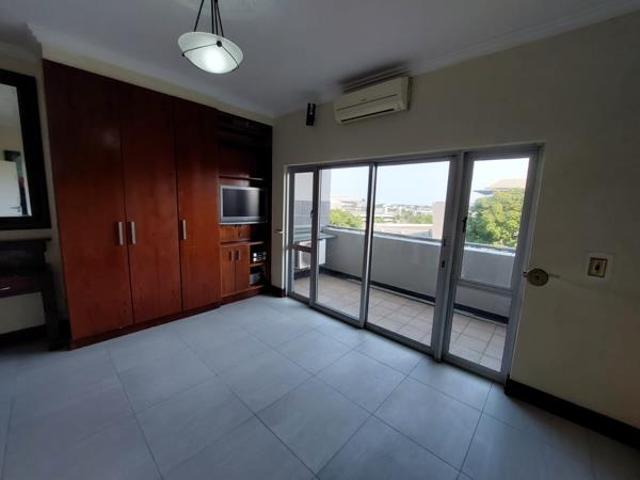 3 Bedroom Apartment in Umhlanga Ridge
