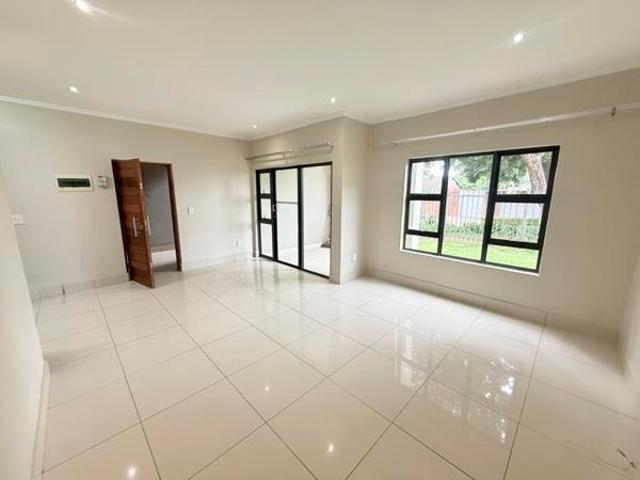 3 Bedroom Apartment in Umhlanga Ridge