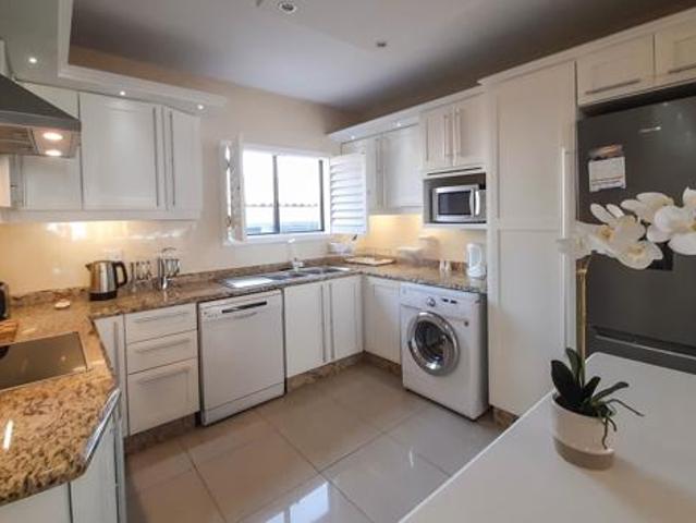 3 Bedroom Apartment in Umhlanga Rocks