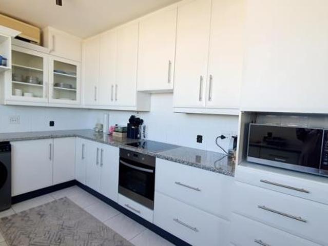 3 Bedroom Apartment in Umhlanga Rocks