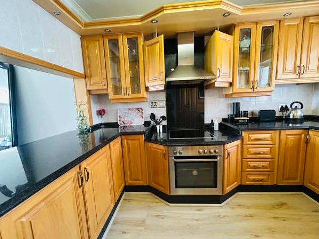 3 Bedroom Apartment in Umhlanga Rocks