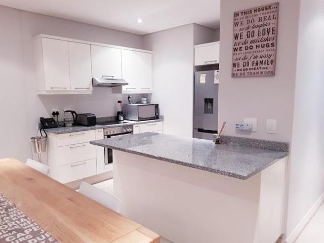 3 Bedroom Apartment in Umhlanga Rocks