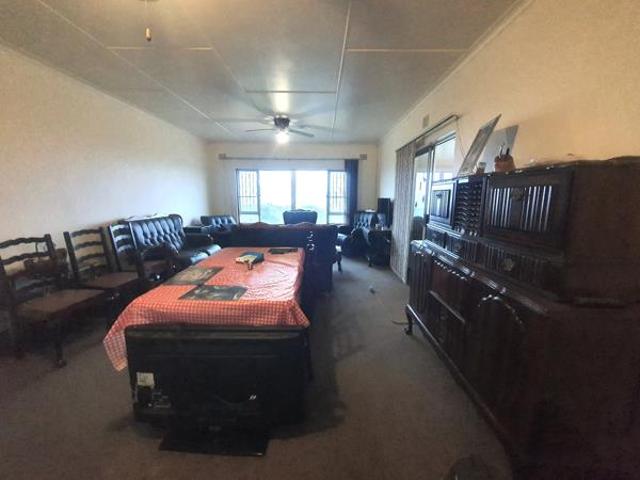 3 Bedroom Apartment in Umtentweni