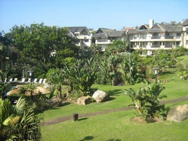 3 bedroom apartment in upmarket complex