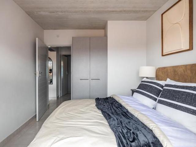 3 Bedroom Apartment in Val de Grace