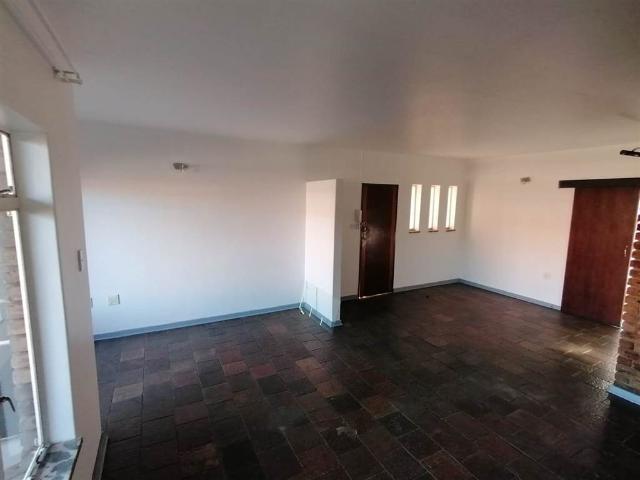 3 Bedroom Apartment in Vanderbijlpark Central