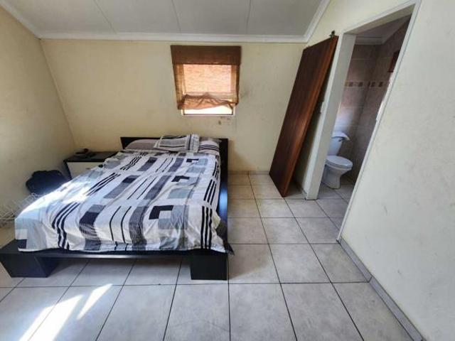 3 Bedroom Apartment in Vanderbijlpark SE10