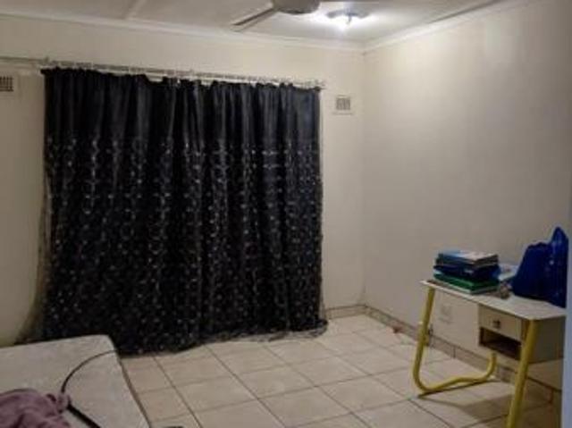 3 Bedroom Apartment in Veld En Vlei