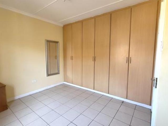 3 Bedroom Apartment in Verulam Central