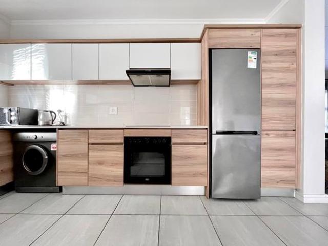 3 Bedroom Apartment in Waterfall