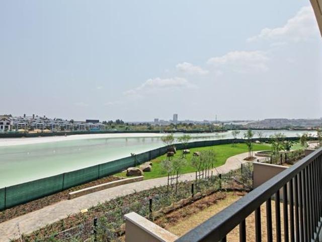 3 Bedroom Apartment in Waterfall