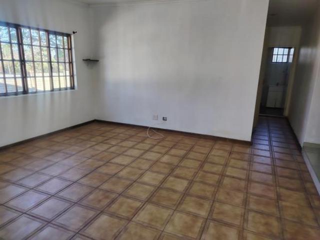 3 Bedroom Apartment in Waterfall
