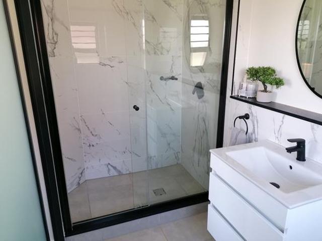 3 Bedroom Apartment in Waterfall