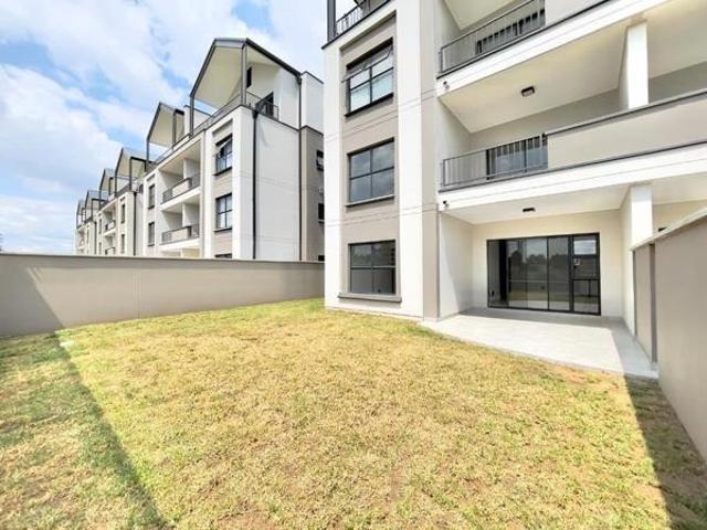 3 Bedroom Apartment in Waterfall