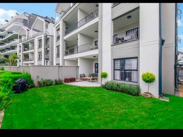 3 Bedroom Apartment in Waterfall