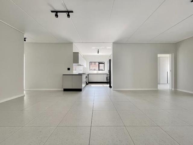 3 Bedroom Apartment in Waterfall