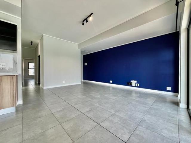 3 Bedroom Apartment in Waterfall