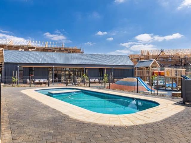 3 Bedroom Apartment in Waterkloof Ridge
