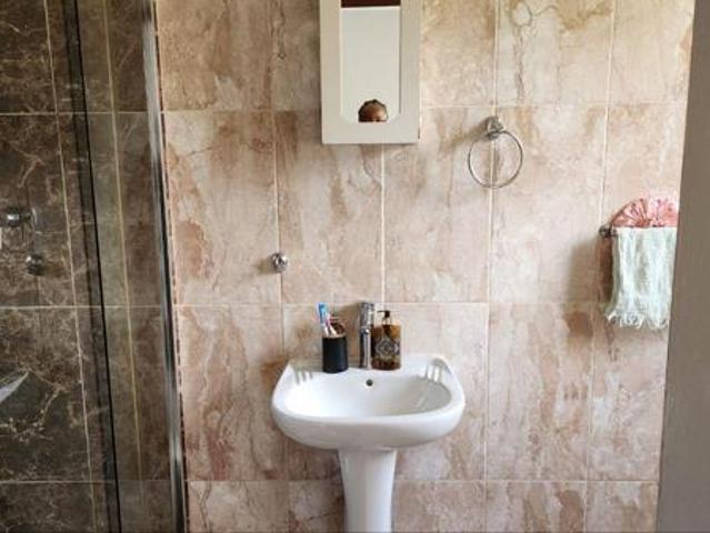 3 Bedroom Apartment in Waterval East