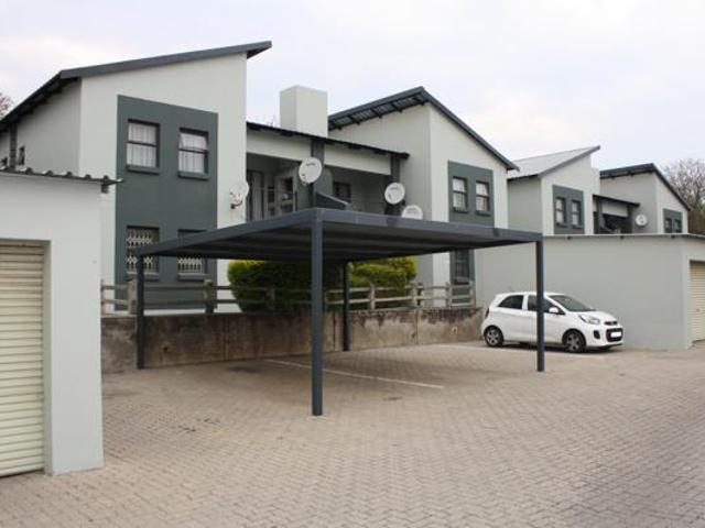 3 Bedroom Apartment in Waterval East