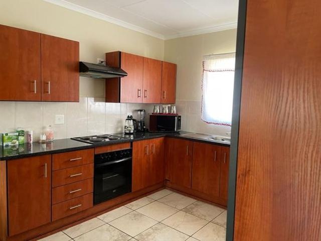 3 Bedroom Apartment in Waterval East