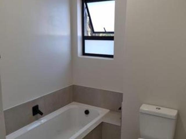 3 Bedroom Apartment in Waverley