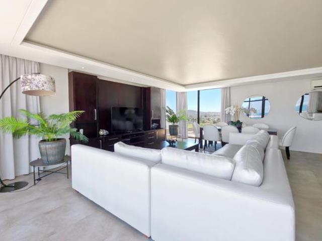 3 Bedroom Apartment in Waves Edge
