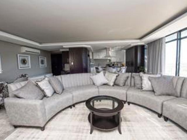 3 Bedroom Apartment in Waves Edge