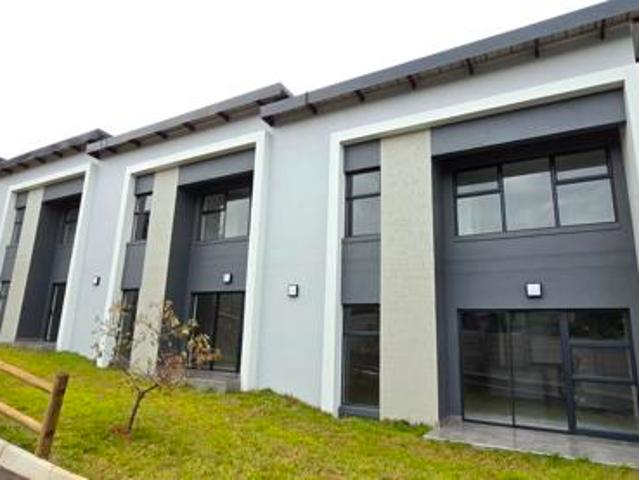 3 Bedroom Apartment in Westbrook
