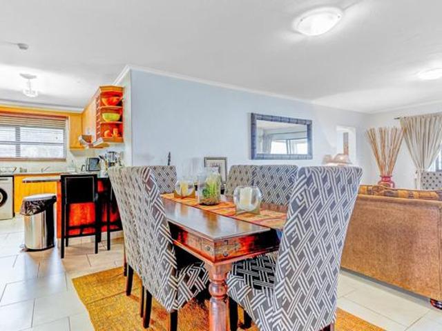 3 Bedroom Apartment in Westbrook