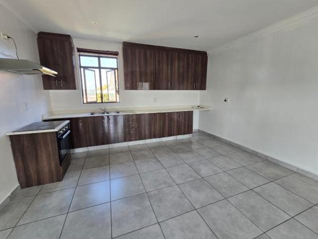 3 Bedroom Apartment in Whetstone