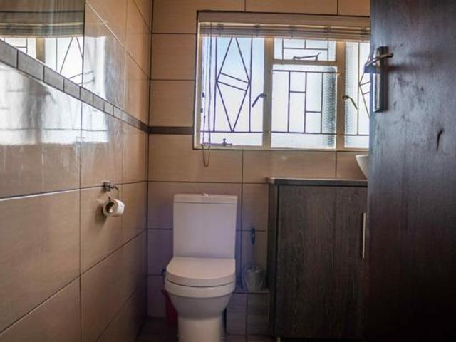 3 Bedroom Apartment in White River Central
