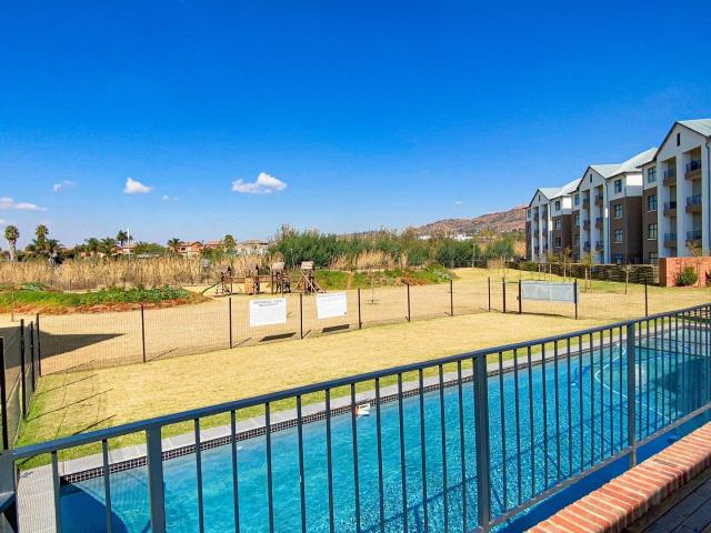 3 Bedroom Apartment in Wilgeheuwel