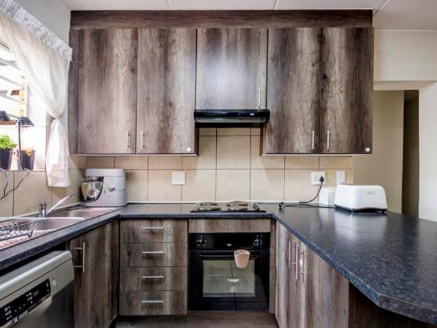 3 Bedroom Apartment in Wilgeheuwel