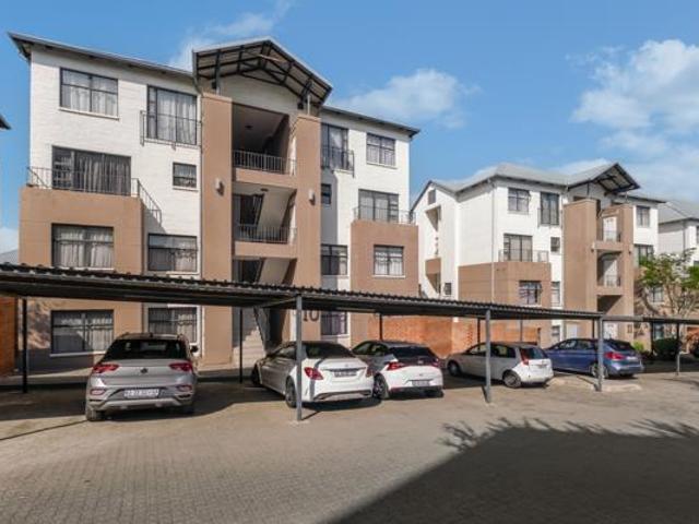 3 Bedroom Apartment in Wilgeheuwel