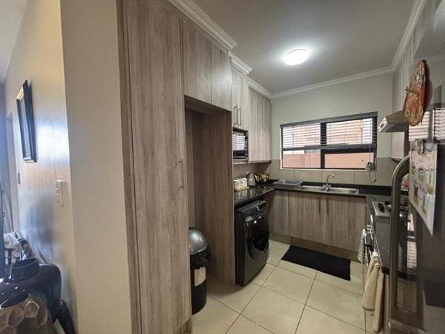 3 Bedroom Apartment in Wilgeheuwel