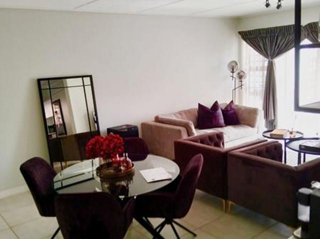 3 Bedroom Apartment in Willow Park Manor
