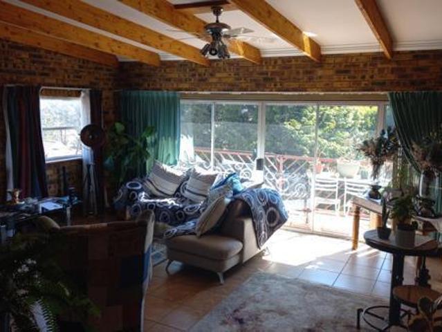 3 Bedroom Apartment in Wilro Park