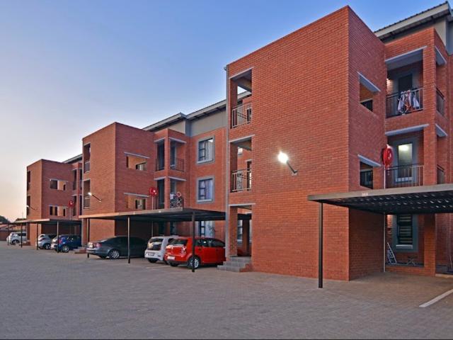 3 Bedroom Apartment in Witpoortjie