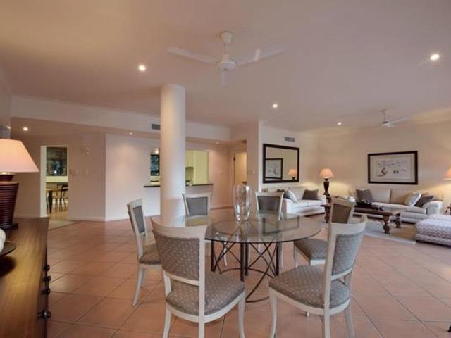 3 Bedroom Apartment in Zimbali Estate