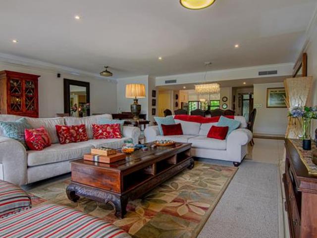 3 Bedroom Apartment in Zimbali Estate