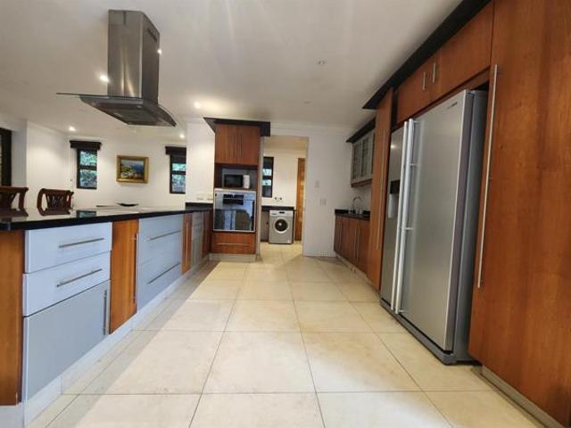 3 Bedroom Apartment in Zimbali Estate
