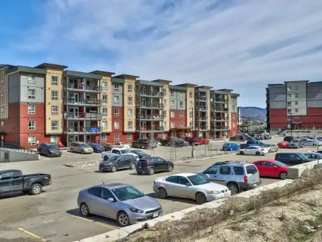 3 Bedroom Apartment Kamloops BC 103410565