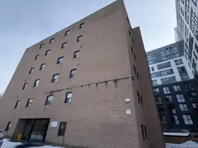 3 Bedroom Apartment Kingston ON 98259888